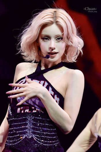 Full leaked Kriss kiss page private onlyfans photo