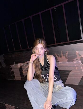 Full leaked Yeji private onlyfans photo