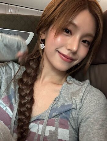 Full leaked Yeji private onlyfans photo
