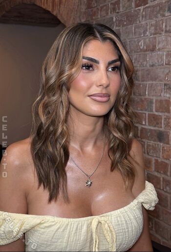 Full leaked Yeliz koc private onlyfans photo