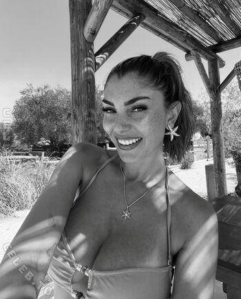 Full leaked Yeliz koc private onlyfans photo