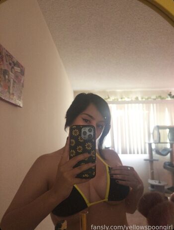 Full leaked Yellowspoongirl private onlyfans photo