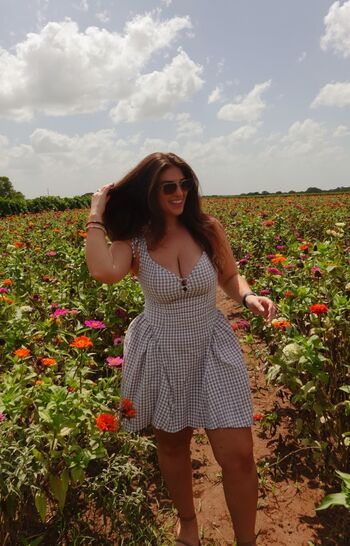 Full leaked Yelly private onlyfans photo