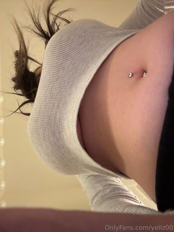 Full leaked Yellz private onlyfans photo