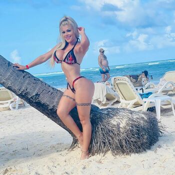 Full leaked Yenys olmedo page private onlyfans photo