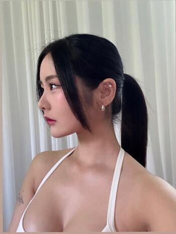 Full leaked Yeo po girl private onlyfans photo