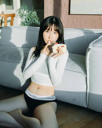 Full leaked Yeonjju page private onlyfans photo