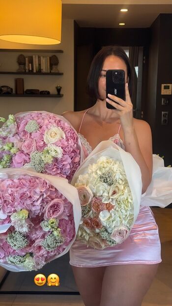 Full leaked Yesjulz page private onlyfans photo