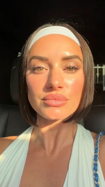 Full leaked Yesjulz private onlyfans photo