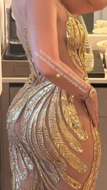 Full leaked Yesjulz  page private onlyfans photo