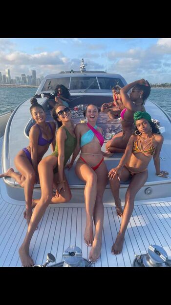Full leaked Yesjulz private onlyfans photo