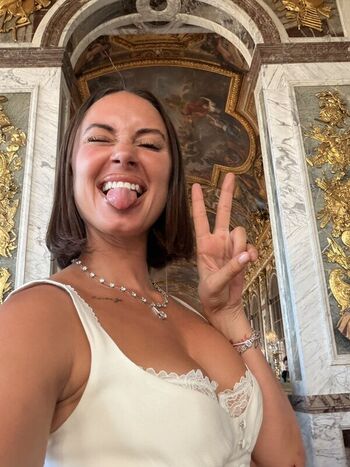 Full leaked Yesjulz  page private onlyfans photo