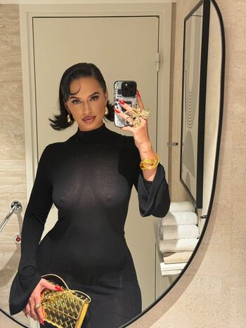 Full leaked Yesjulz page private onlyfans photo