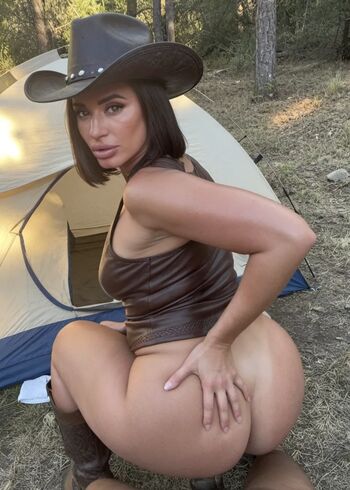 Full leaked Yesjulz fakes page private onlyfans photo