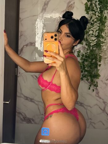 Full leaked Yesli gomez private onlyfans photo