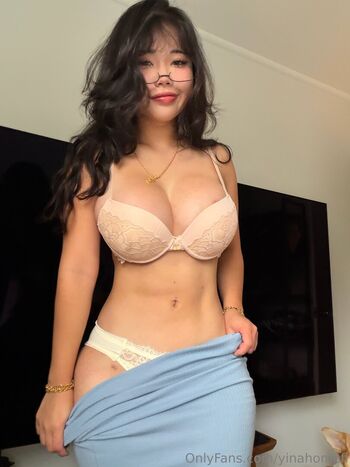 Full leaked Yinahomefi private onlyfans photo