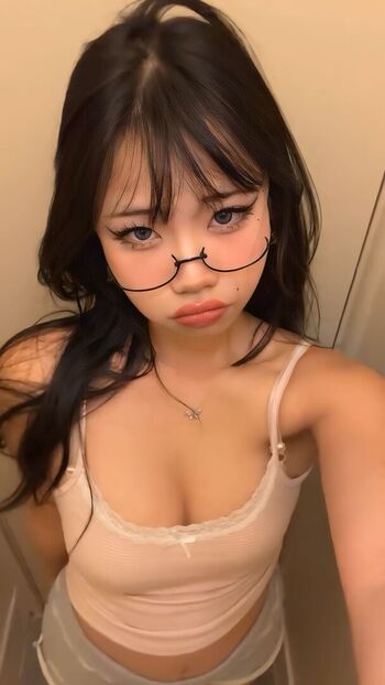 Full leaked Yinahomefi page private onlyfans photo
