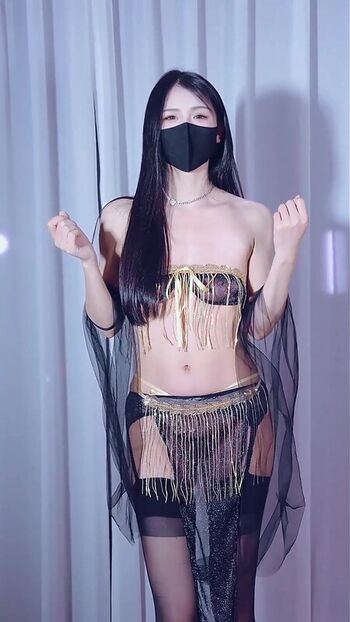Full leaked Yingxiu xyz private onlyfans photo