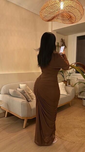 Full leaked Sarah liz/ private onlyfans photo