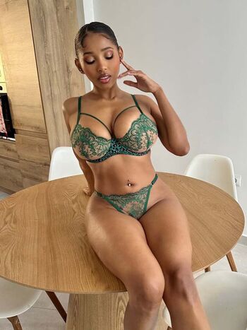 Full leaked Yoelys correa private onlyfans photo