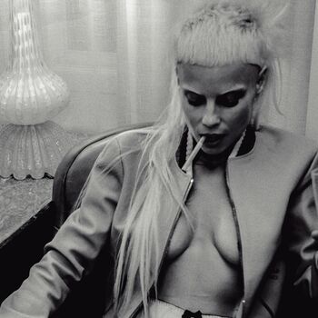 Full leaked Yolandi visser private onlyfans photo