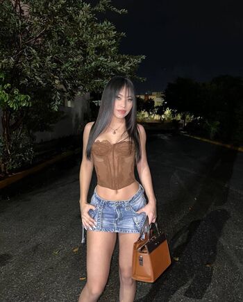 Full leaked Yolllbae private onlyfans photo