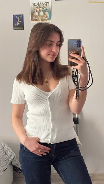 Full leaked Yona faedda private onlyfans photo