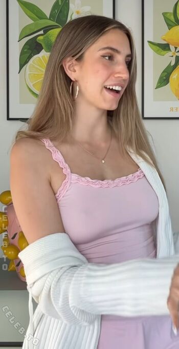 Full leaked Yonca private onlyfans photo