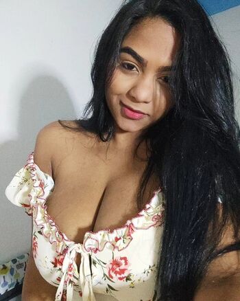 Full leaked Yormalih private onlyfans photo