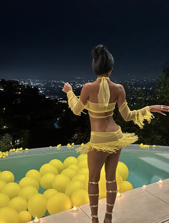 Full leaked Youlovejuu private onlyfans photo