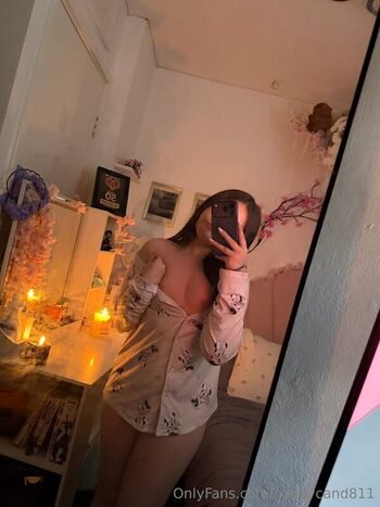 Full leaked Young baby face girl alissadocherty private onlyfans photo