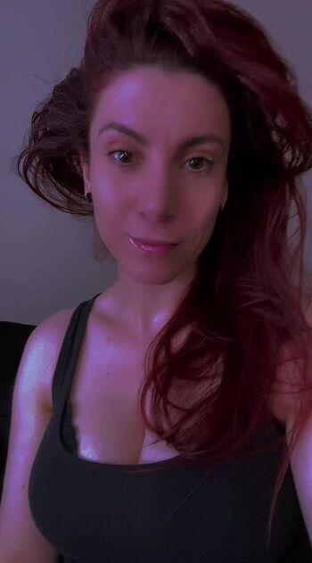 Full leaked Yourfavoriteredhead private onlyfans photo