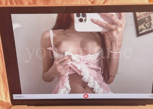 Full leaked Yourgrljulie private onlyfans photo