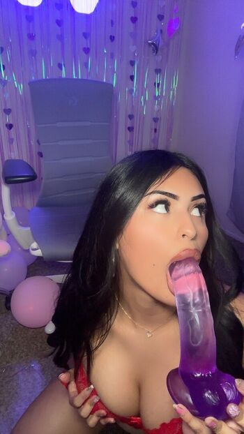 Full leaked Yourlittlebuttercupxx private onlyfans photo