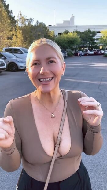 Full leaked Yourmomal private onlyfans photo