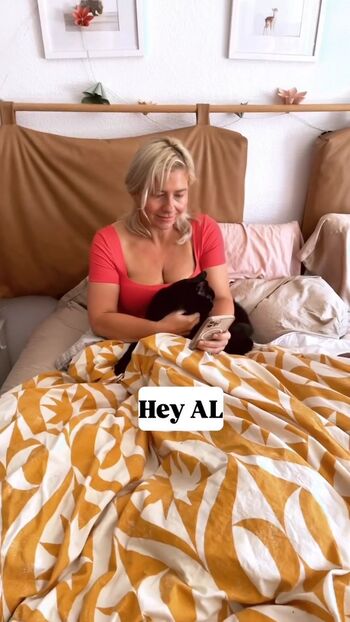 Full leaked Yourmomal private onlyfans photo