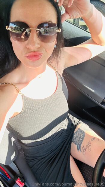 yournaughtypleasure05