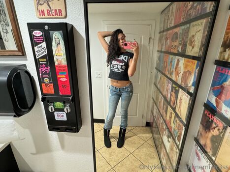 Full leaked Youronlinemistress page private onlyfans photo