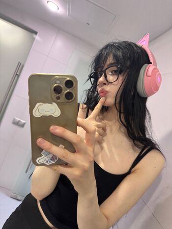 Full leaked Yoursmalldoll private onlyfans photo
