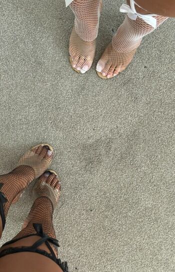 Full leaked Yourtwinss private onlyfans photo