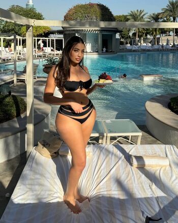 Full leaked Yousra elgattari private onlyfans photo