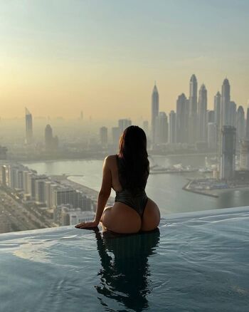 Full leaked Yousra elgattari private onlyfans photo