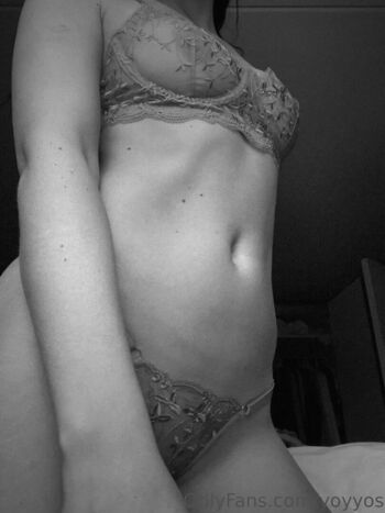 Full leaked Yoyyets private onlyfans photo