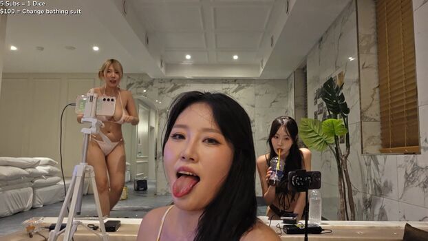 Full leaked Yuggie tv private onlyfans photo