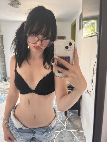 Full leaked Yukistarxyz private onlyfans photo