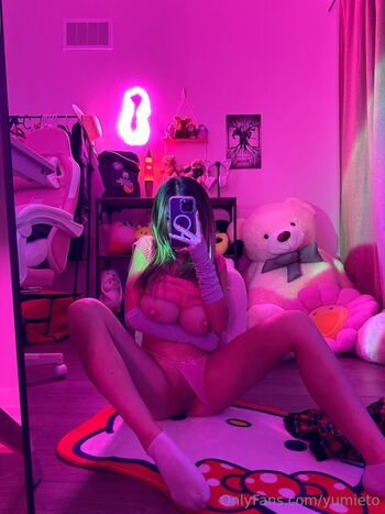 Full leaked Yumi eto private onlyfans photo