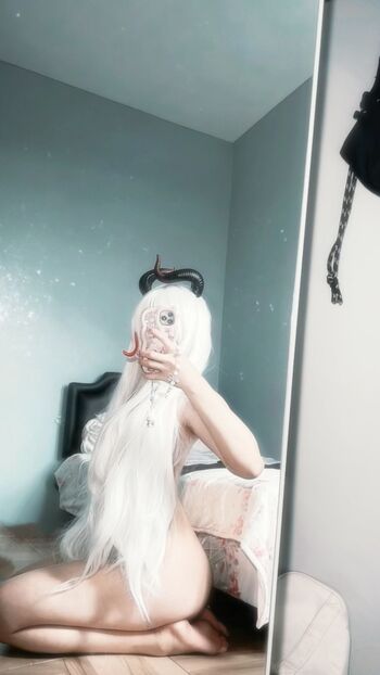 Full leaked Yummyymeila private onlyfans photo