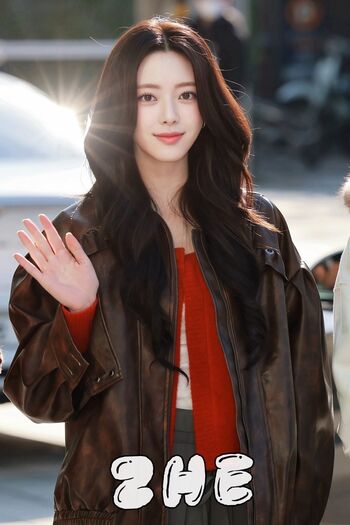 Yuna - ITZY (유나, Shin Yu Na)