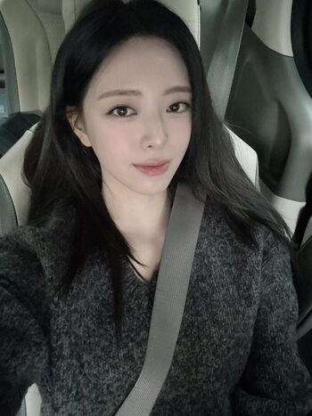 Yuna - ITZY (유나, Shin Yu Na)