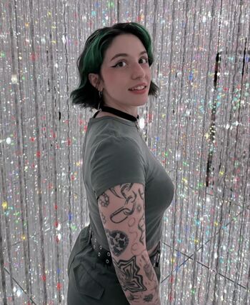 Full leaked Yungelderberry private onlyfans photo